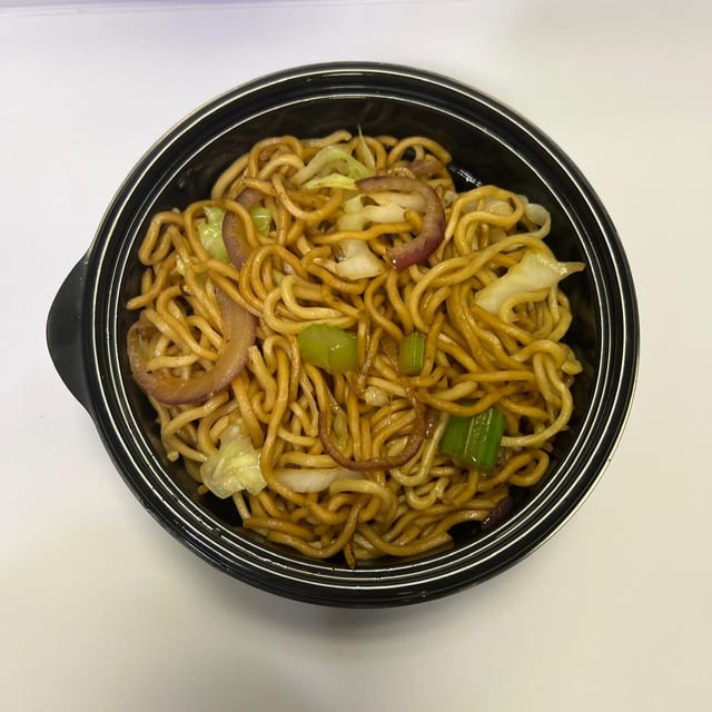 Street Noodles (16 oz).